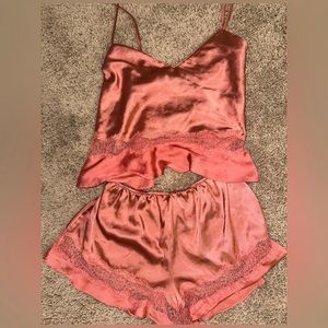 Victoria’s Secret sleep set 💘